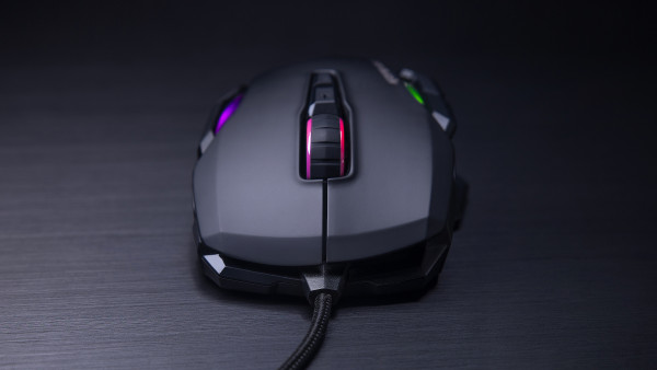 ROCCAT Kone AIMO Remastered Maus rechts USB Typ-A Optisch 16000 DPI